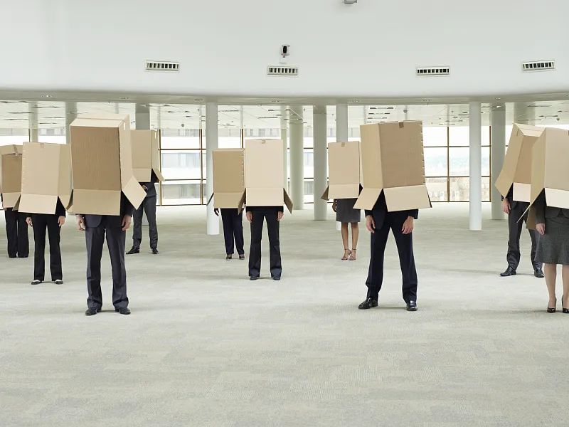 免税代购300元拉大学生“下水”？团伙每天成交几十万…有人*私走**判十年