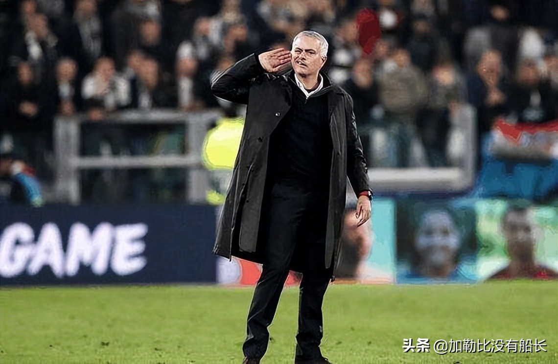 穆里尼奥切尔西激情庆祝,穆里尼奥2004年波尔图激情庆祝