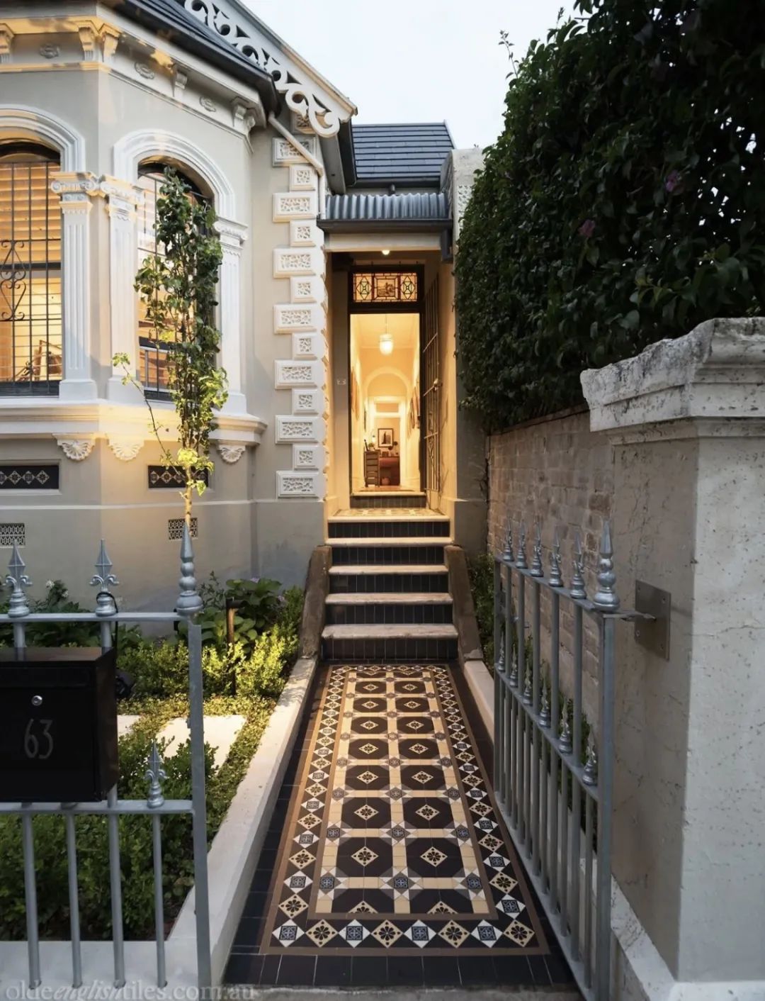 复古南洋风，这浓郁的电影氛围感真的很上头