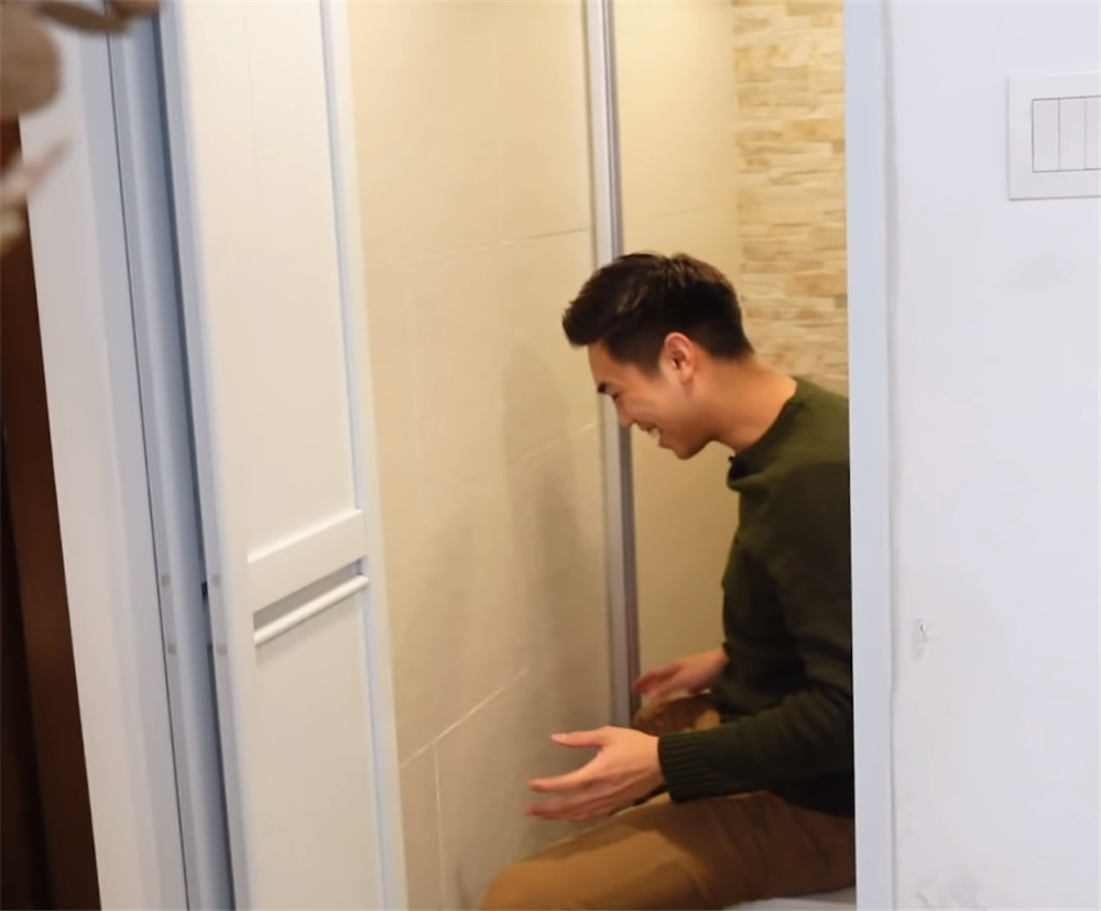 香港一家四口住70平米房子,香港小情侣住100平米房子