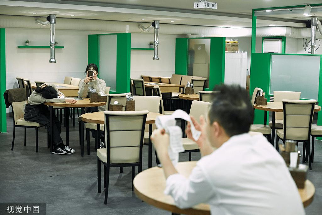 直播公司日售几千单降到两三百单疫情下退货率90%多位老板关店