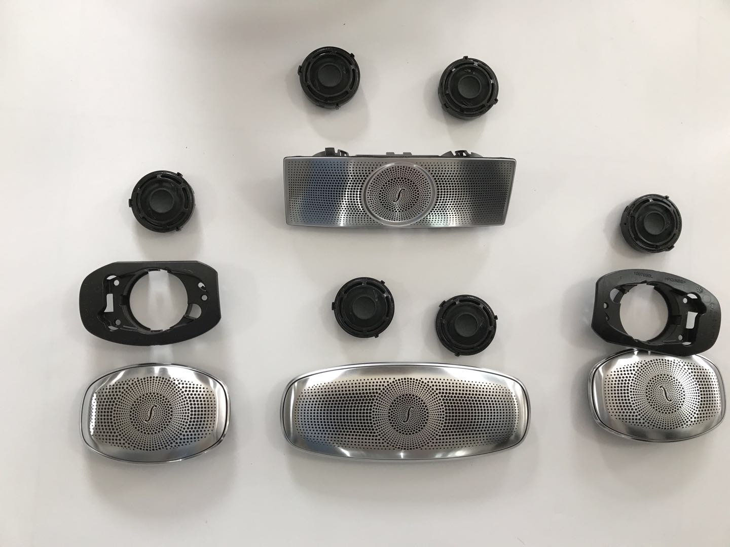 18款奔驰w213内饰改装,老款奔驰w221s350改装