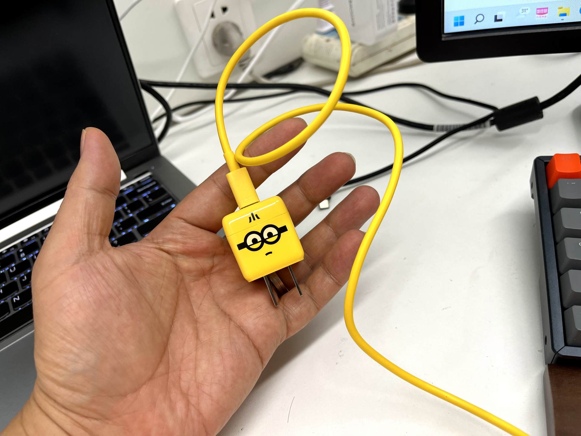 上海年入100万中年大叔,年入十万的中年男人