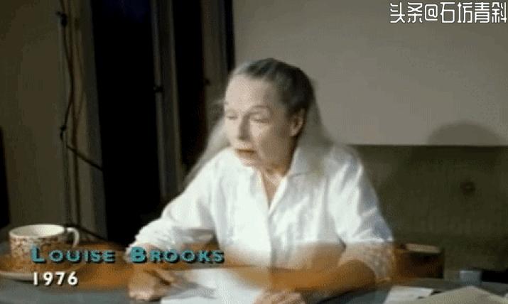 23岁被好莱坞封杀，拒绝减薪，性取向遭质疑，晚年出书揭黑幕