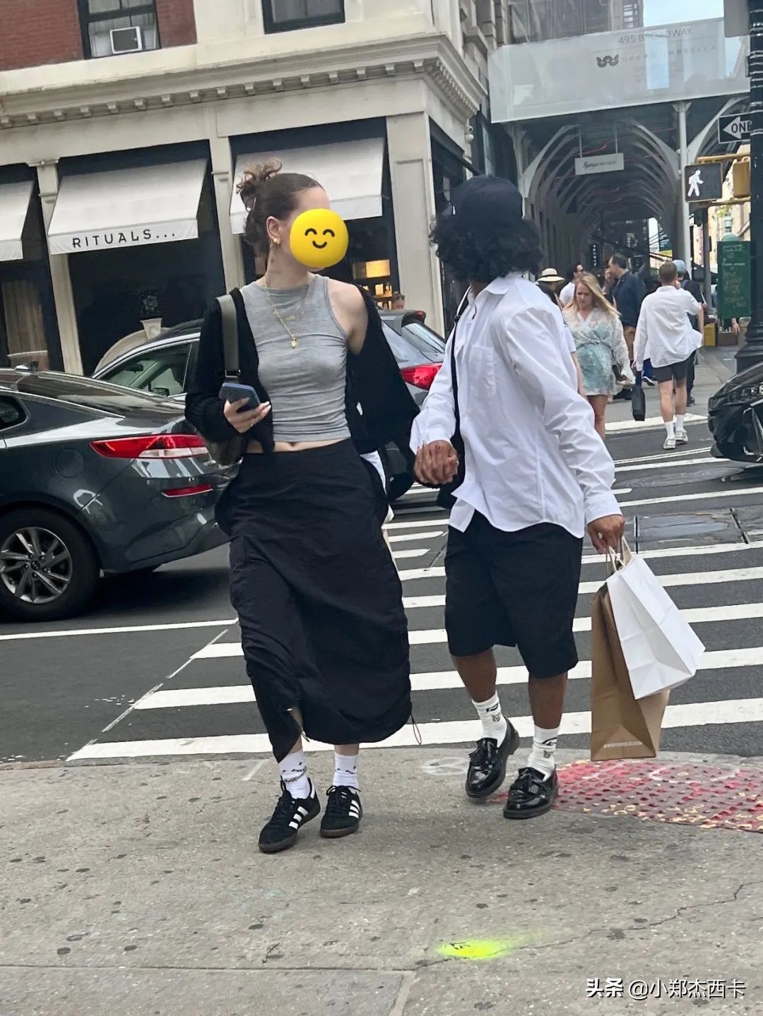 救命!这坑爹的货,是真的流行开来了...