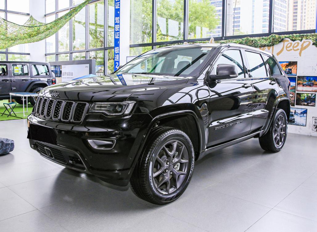 2017款3.6l中东大切诺基感受,百万级suv横评大切诺基