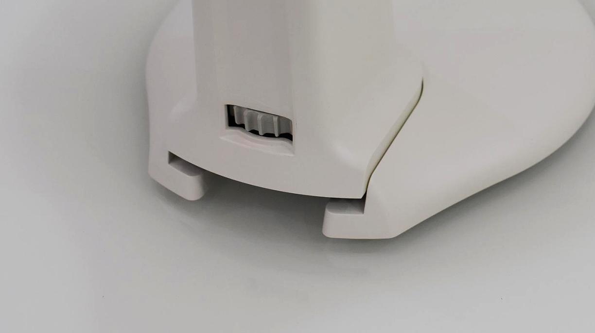 最新爱德华台灯的缺点,护眼台灯最新评测