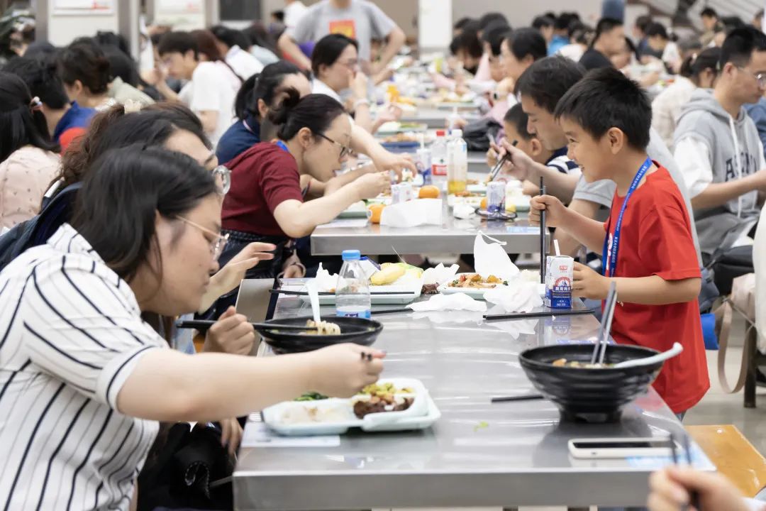 你的生日，我们的复旦！校庆日的复旦是怎样的？多图和视频来了