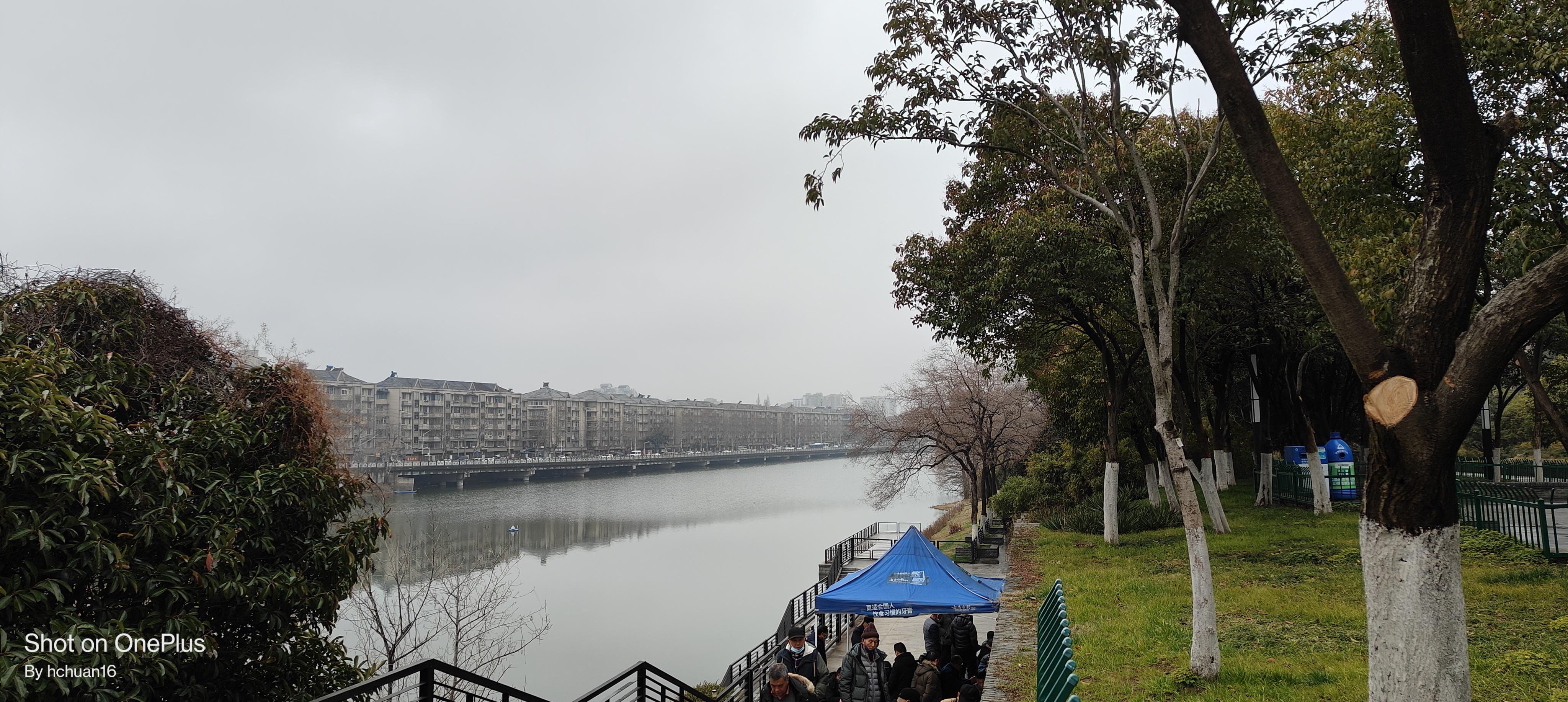 可能性价比最高的5g手机,现在值得购买的高性价比手机一加