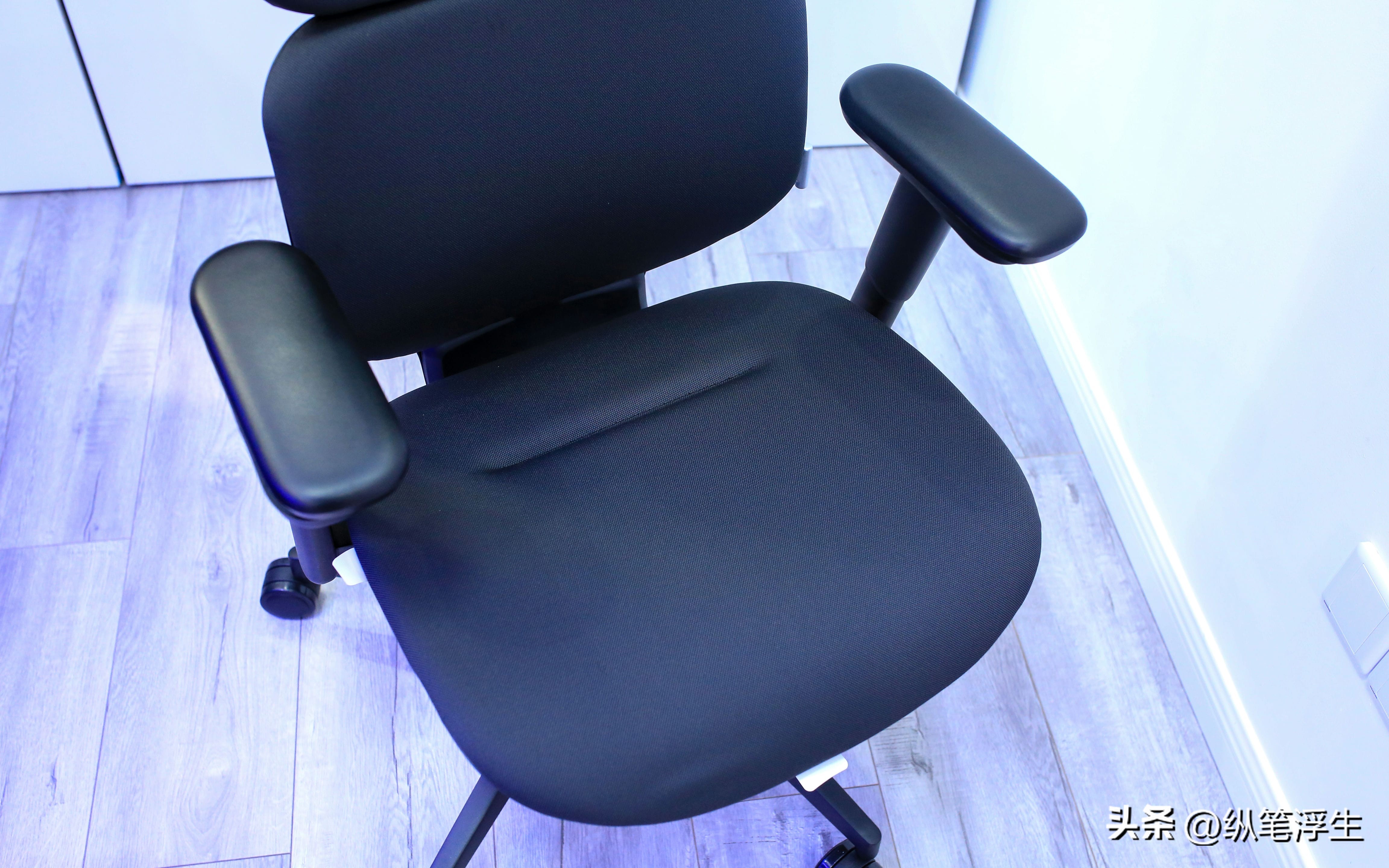 性价比椅子推荐人体工学椅,简约不占地的人体工学椅