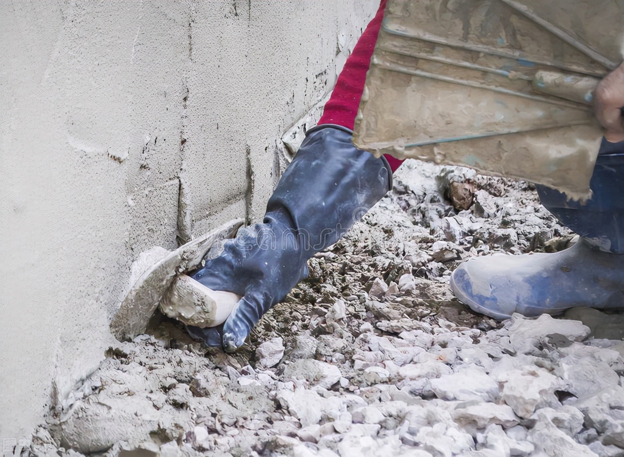 怎么判断墙面砂浆强度不足,墙体砌筑完成后砂浆强度不足