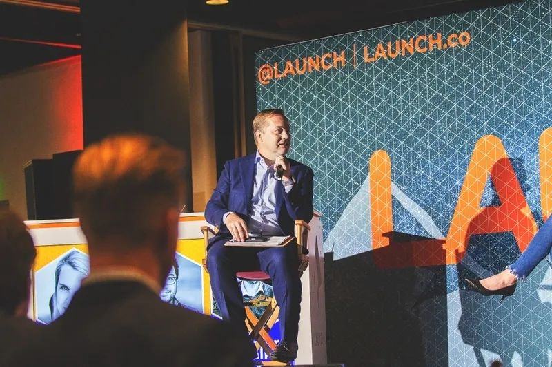 投资7.5万，收获一亿美元，这位“史上最强天使”起家靠的是媒体