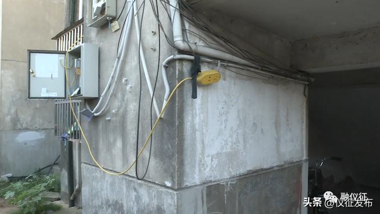 电动车楼外飞线充电,电动车飞线充电