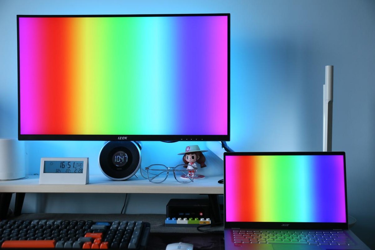 色域100%srgb不闪屏的显示器,不漏光的4kips显示器