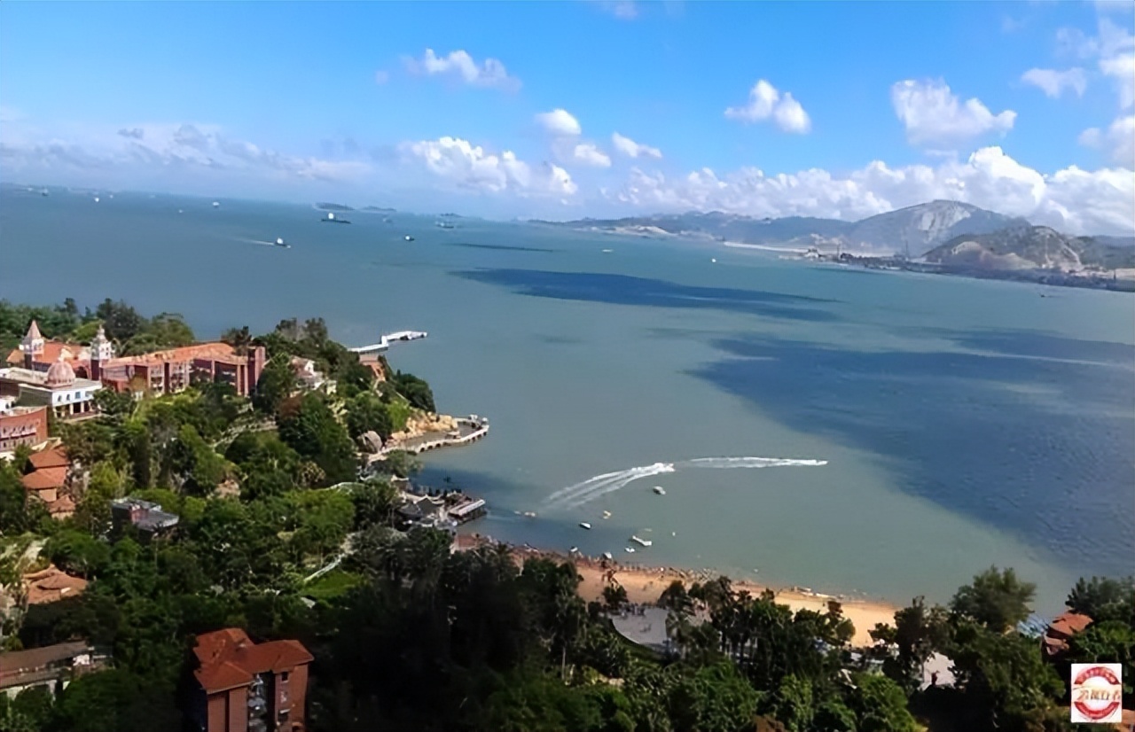 2023年2月11-19追风行者自驾永定土楼-鼓浪屿-九曲溪9日游招募中