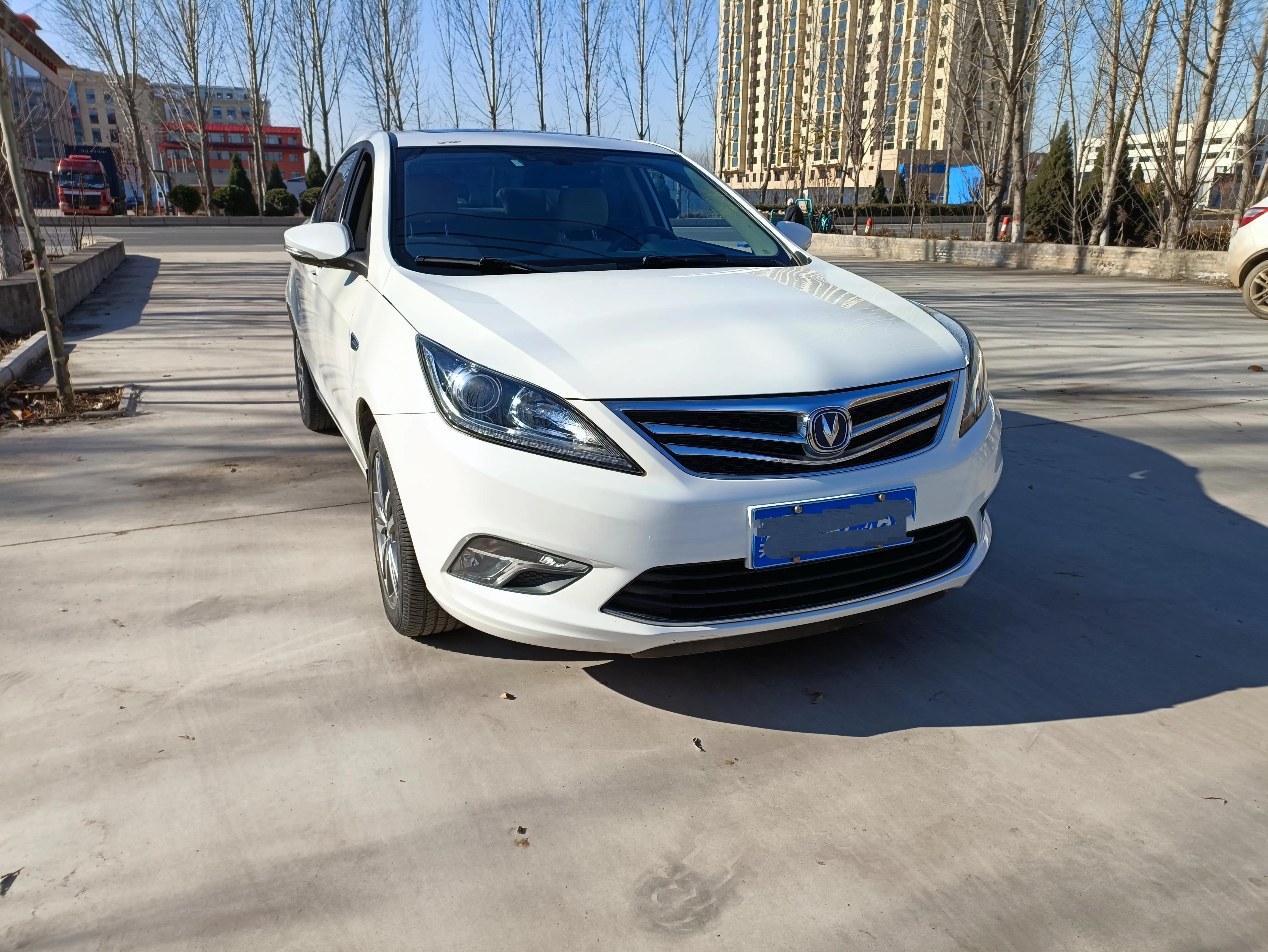 19款长安逸动dt音响喇叭,逸动xt音响喇叭