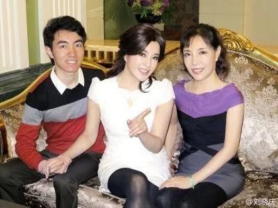 如今65岁的刘晓庆生活依然潇洒,65岁的刘晓庆回老家