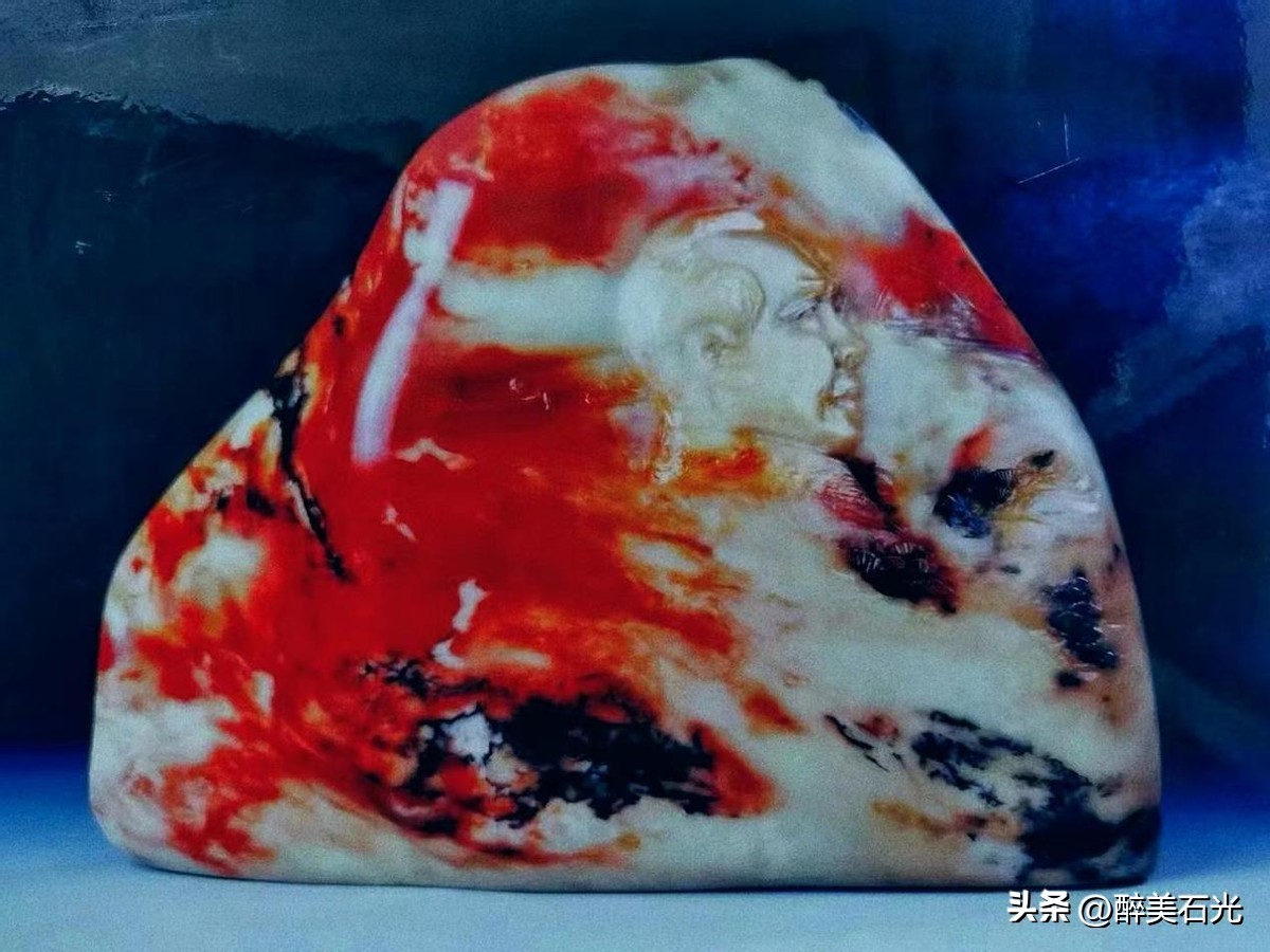 竟将瑕疵化神奇---工艺美术大师李健