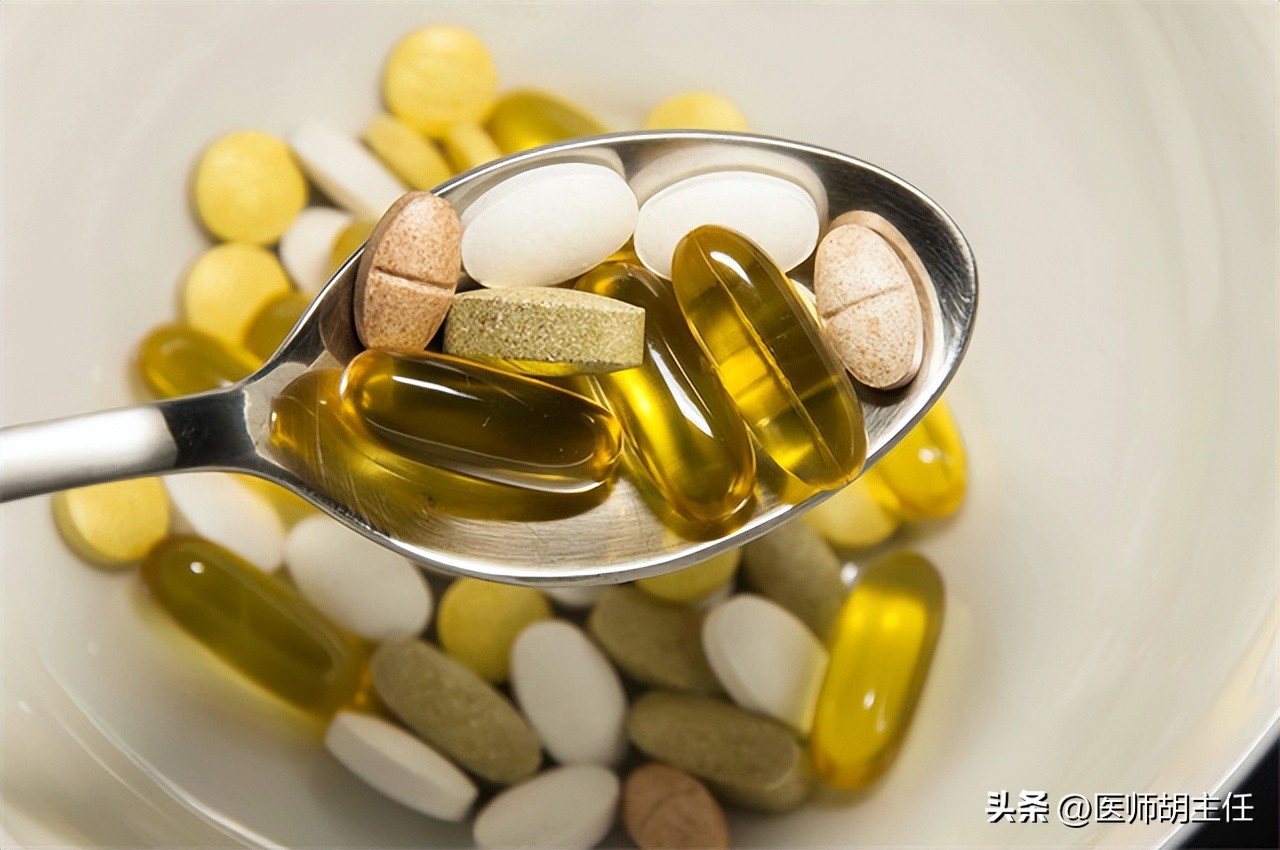 维生素b12一瓶的含量有多少,维生素b12主治哪些病症