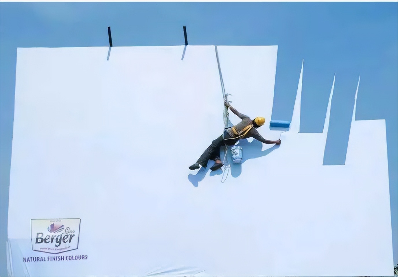 户外创意广告类型,强大视觉冲击力的户外广告