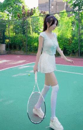 出差住宾馆给老婆发照片,老婆出差酒店给我发照片