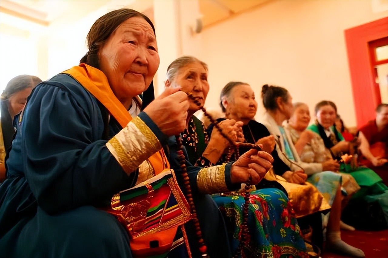 普京除了车臣还有哪些部队,军事上普京手上有几张底牌