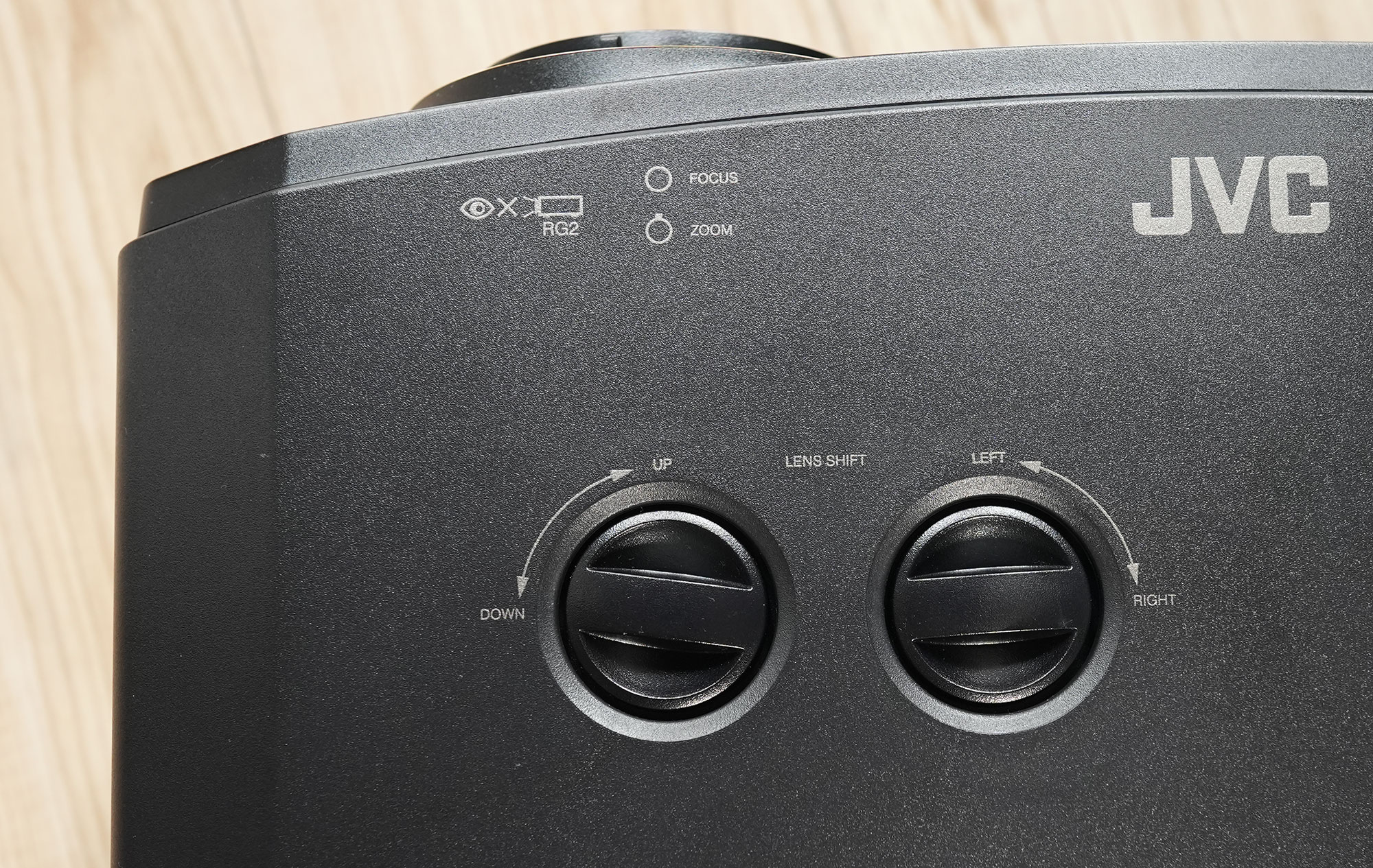 小宙斯第二代如何？JVCN69激光投影机超详细试用