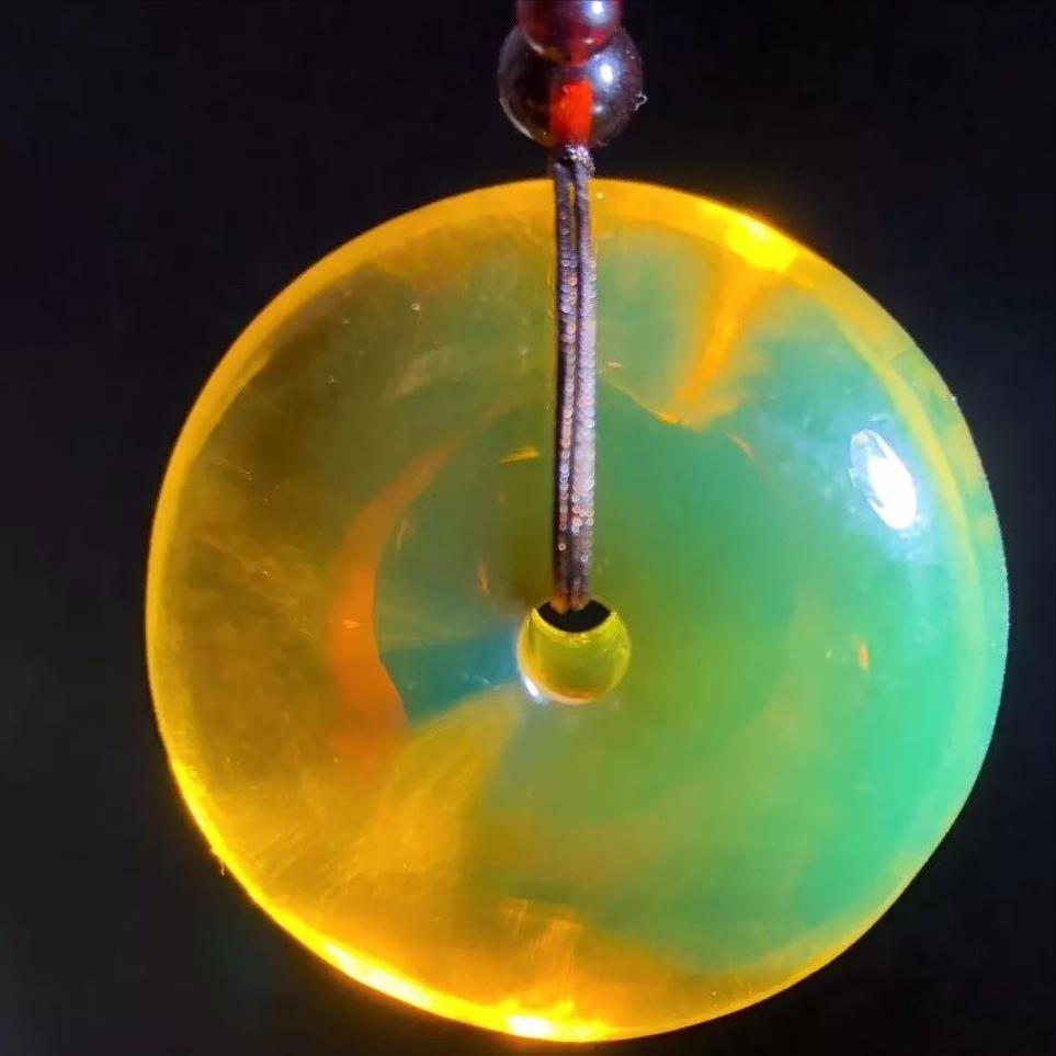 墨西哥蓝珀和多米尼加有什么区别,多米尼加蓝珀和墨西哥蓝珀的鉴别