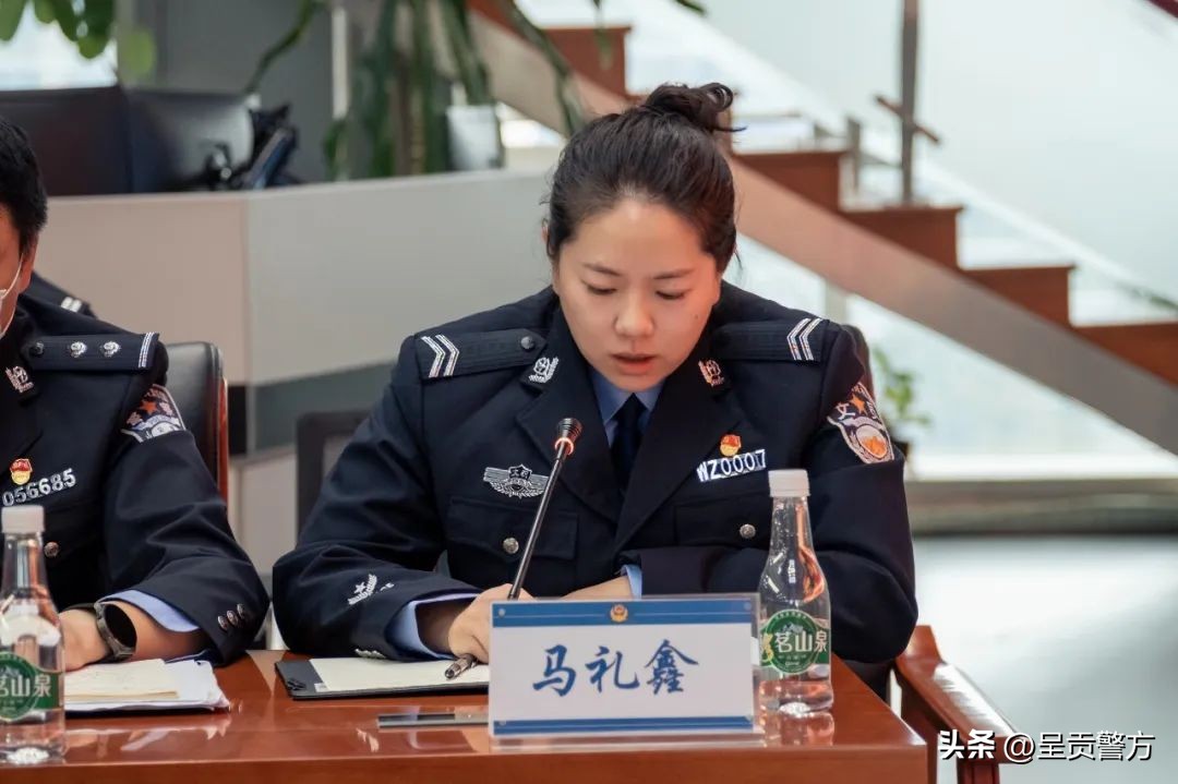 学习*党**的二十大精神座谈会上他们的发言走心更走实