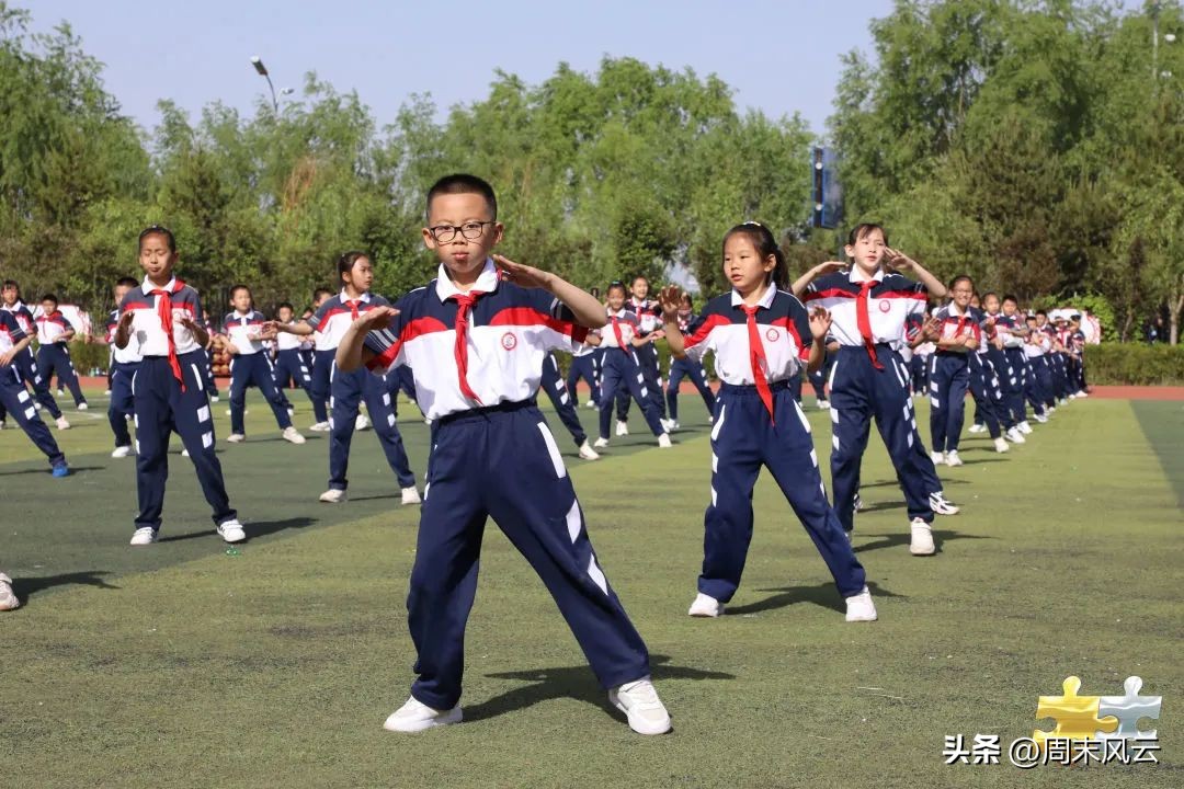 鄂尔多斯足球比赛视频小学,学校开展足球联赛简讯