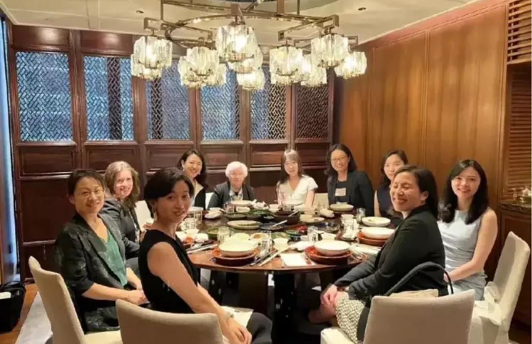 美财长出席听证会互怼,美财长访华焦点议题