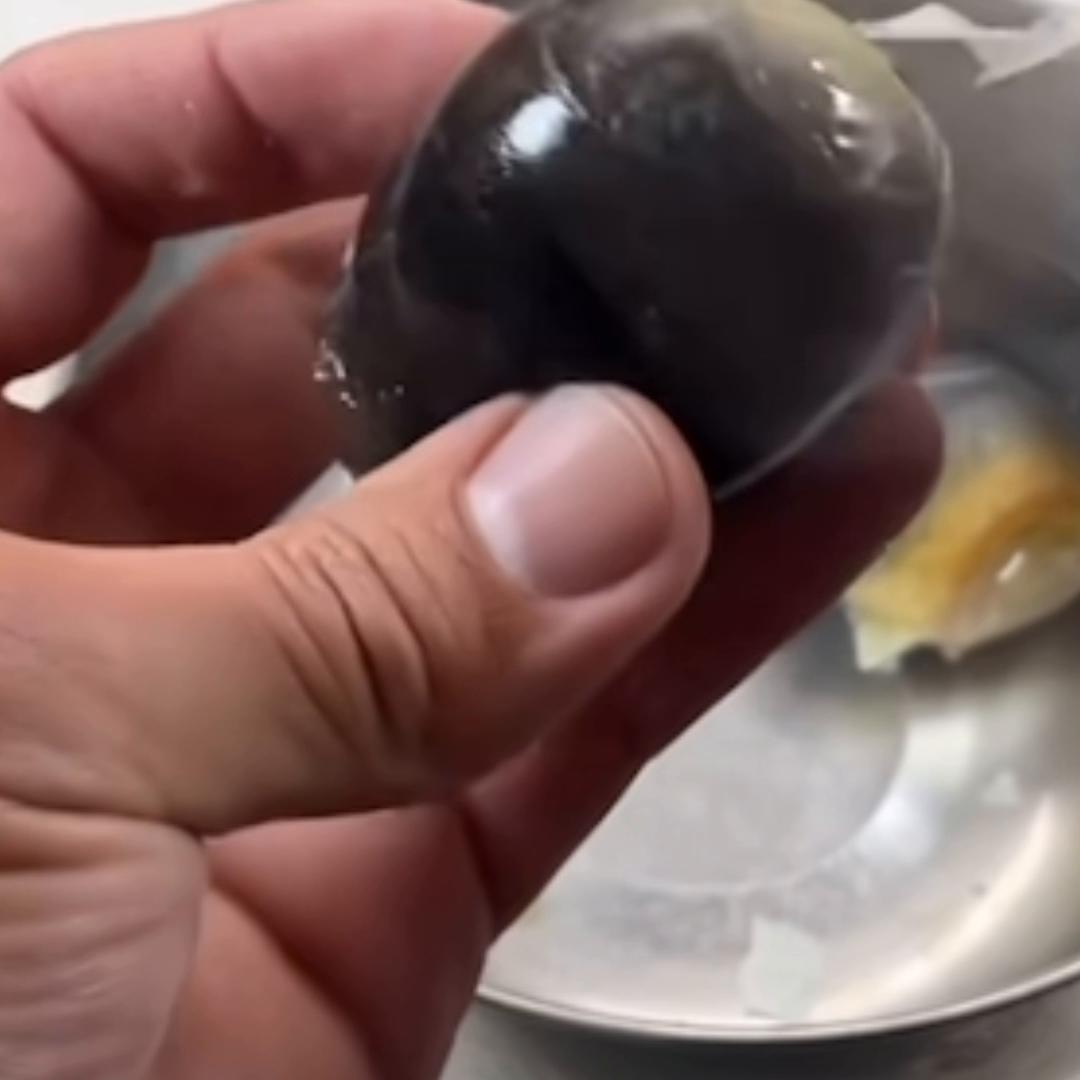 皮蛋豆腐高端做法,酒店皮蛋豆腐做法