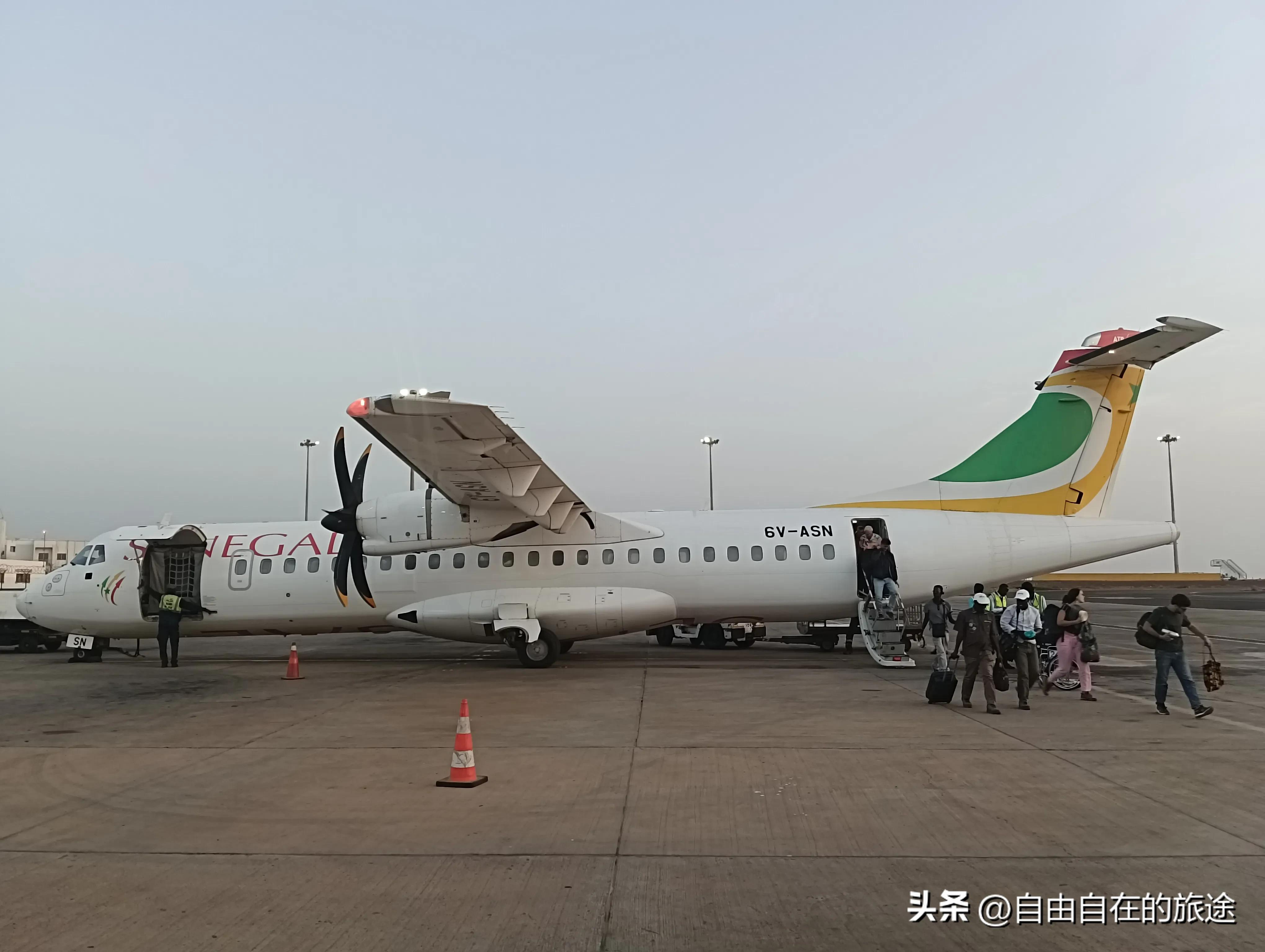 非洲的支线小飞机你敢乘坐吗？