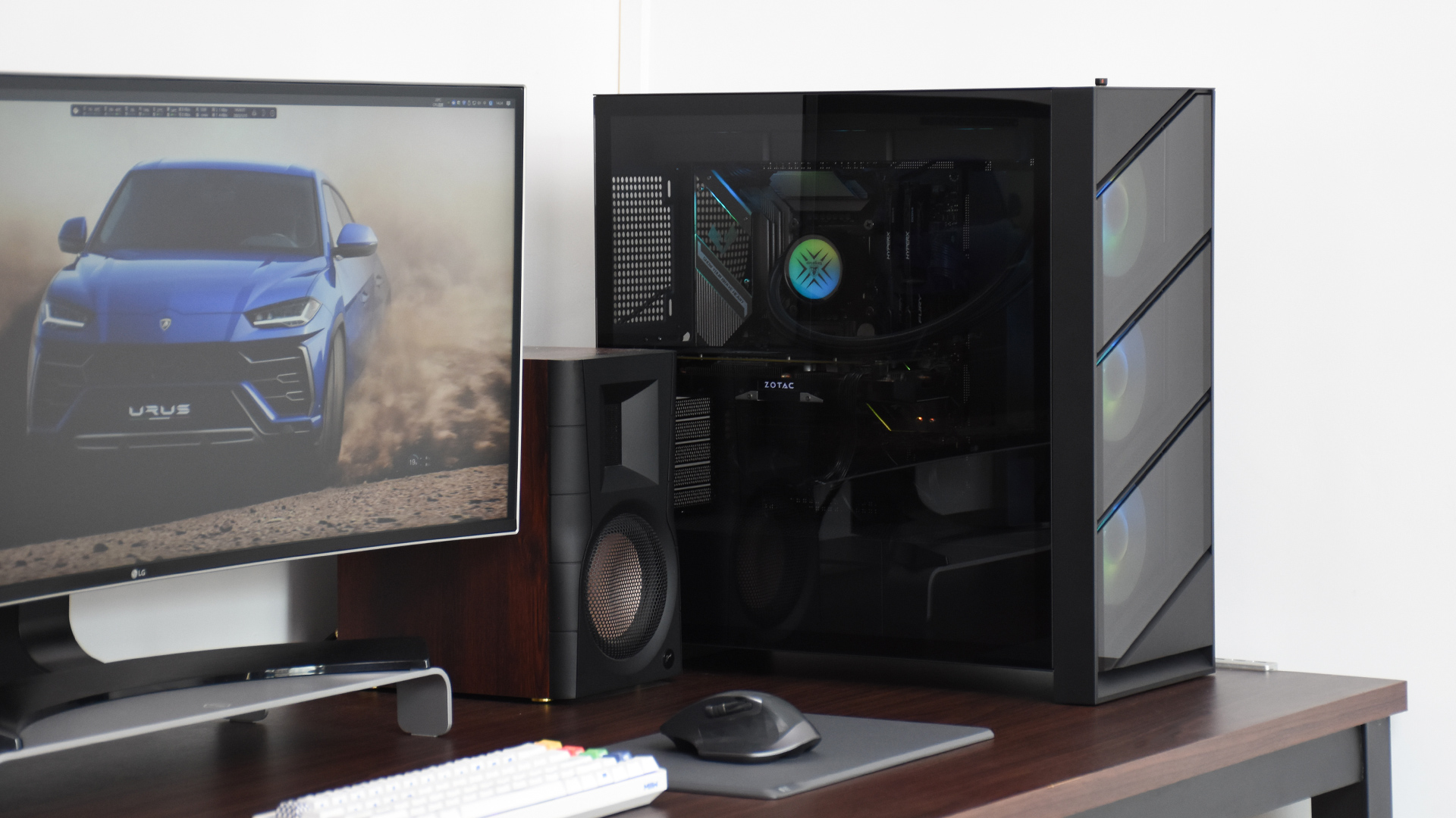 鑫谷御风冰川白机箱,鑫谷昆仑御风机箱安装展示