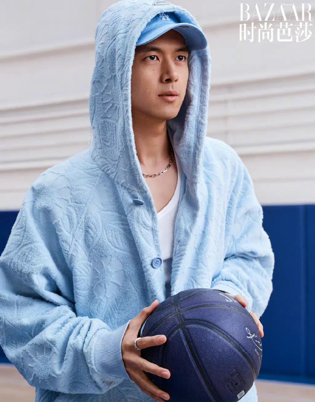 时尚芭莎肖战银发造型高清,肖战登时尚芭莎封面人物