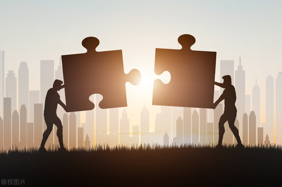 人到中年是从政还是赚钱,人到中年是继续打工还是做点生意