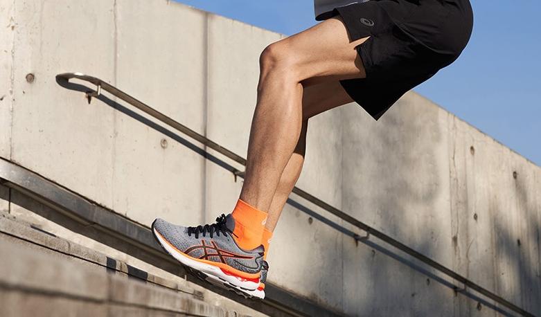 胜利triumph环保鞋性能,胜利19对比亚瑟士n23