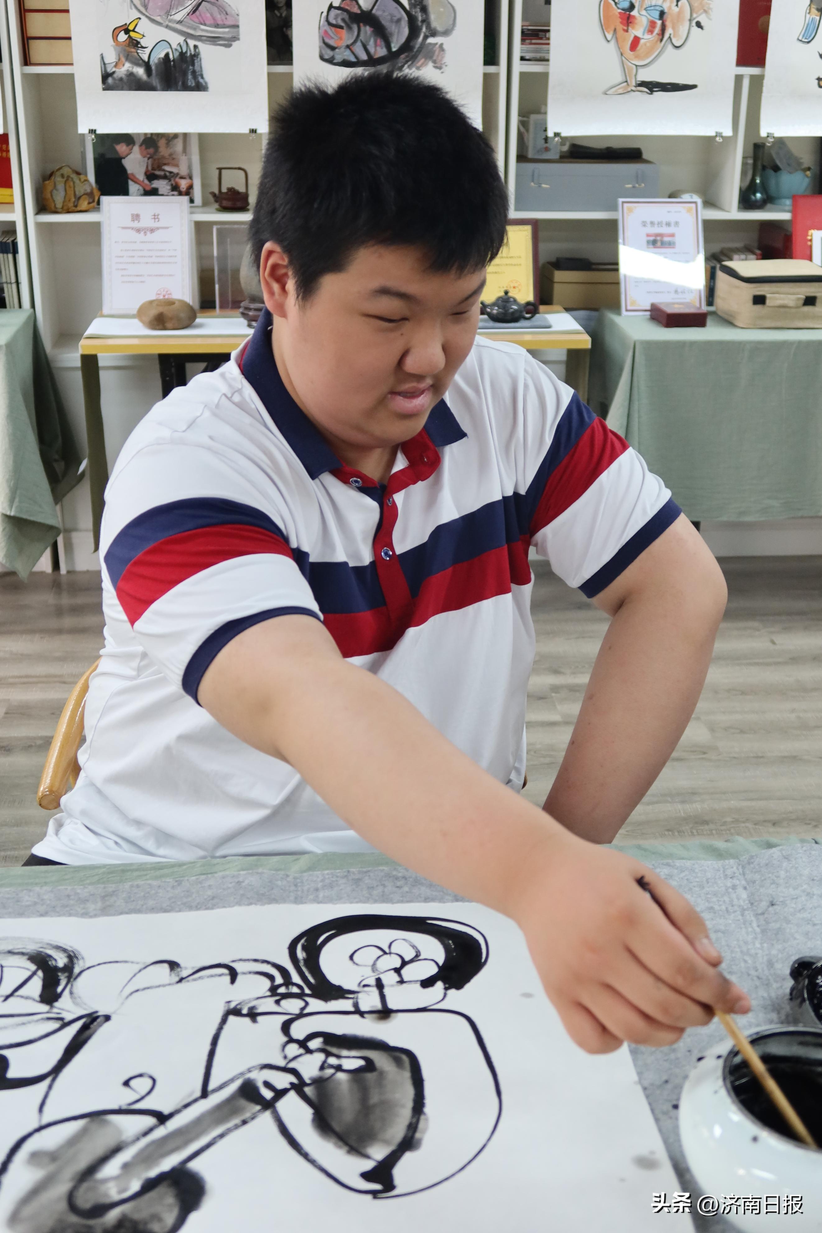 全国自闭症儿童画展,9岁自闭症儿童画展