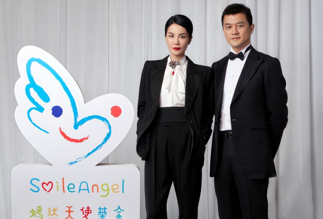 王菲谢霆锋现在婚姻近况咋样,李亚鹏王菲谢霆锋近况