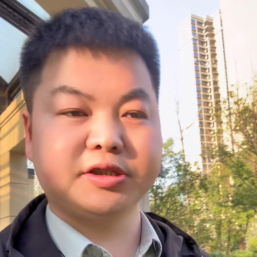 21年二手特斯拉modely多少钱,特斯拉modely2022款和2021款区别