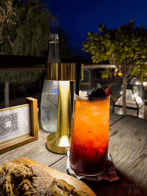 阿联酋丽思卡尔顿,阿联酋野奢帐篷