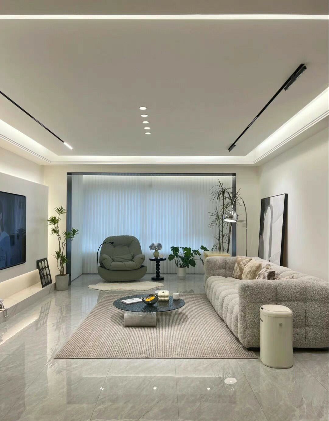 现代轻奢无主灯装修风格102平米,125平轻奢风格黑白灰装修效果图