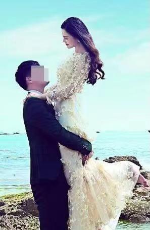 红毯假摔女王,红毯假摔