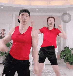 刘畊宏直播宣传邓紫棋启示录,刘畊宏顶流启示录