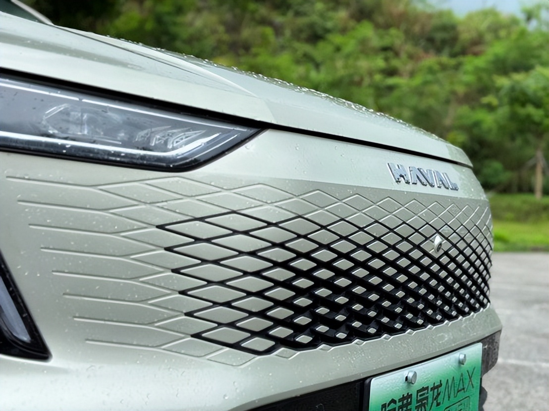 哈弗枭龙max四驱智能旗舰版实测,哈弗枭龙max在城市中试驾感受