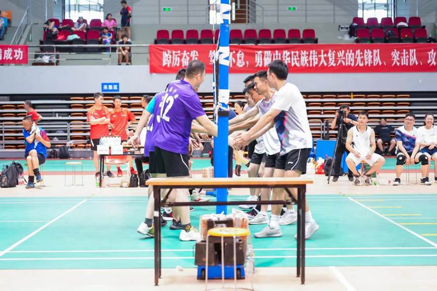 职工气排球比赛圆满落幕,气排球男队冠亚军争夺赛