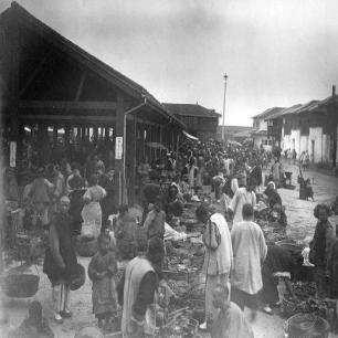 日军日记:*安妇慰**不服从管教,我很愤怒,用*刀刺**插入她的*体下**