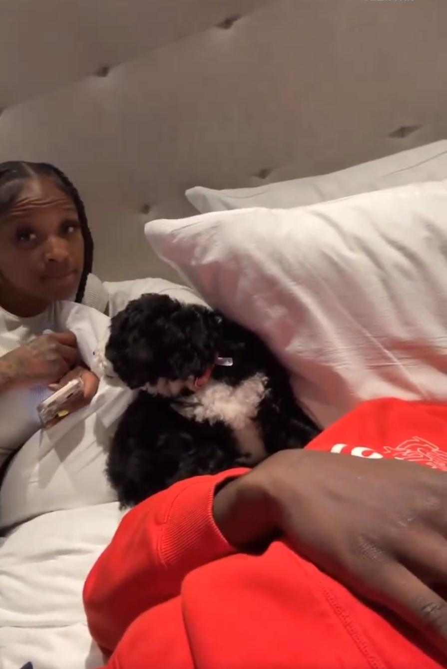 喜当爹!爱德华兹2.6亿顶薪全给29岁女友花,还抚养她和前任7岁儿子