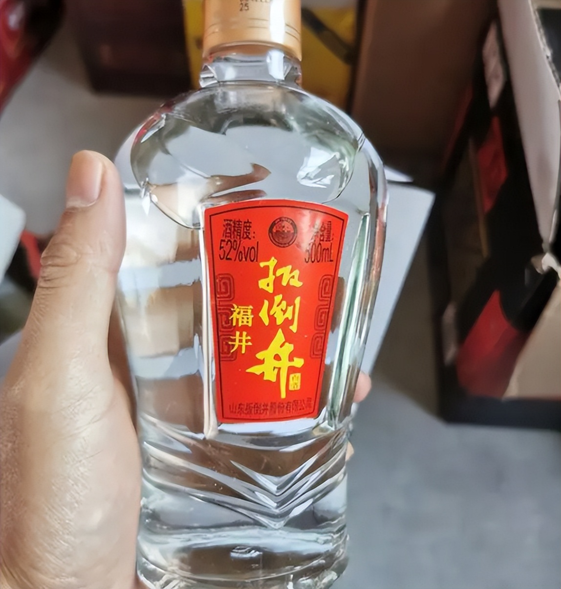 牛栏山是酒精酒为啥还那么火,15元一瓶牛栏山是真的吗