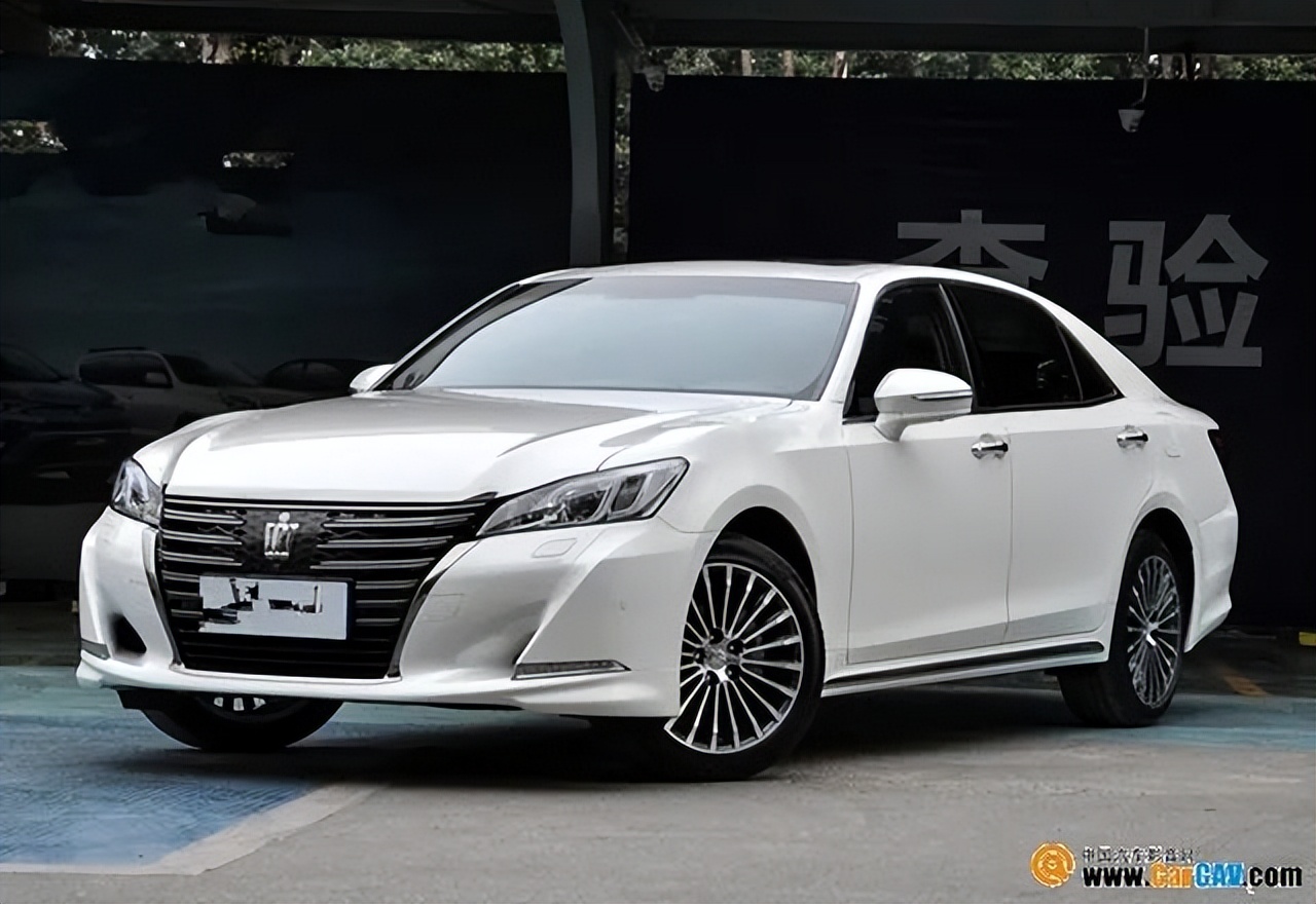 丰田皇冠有面子吗,丰田皇冠瑕疵